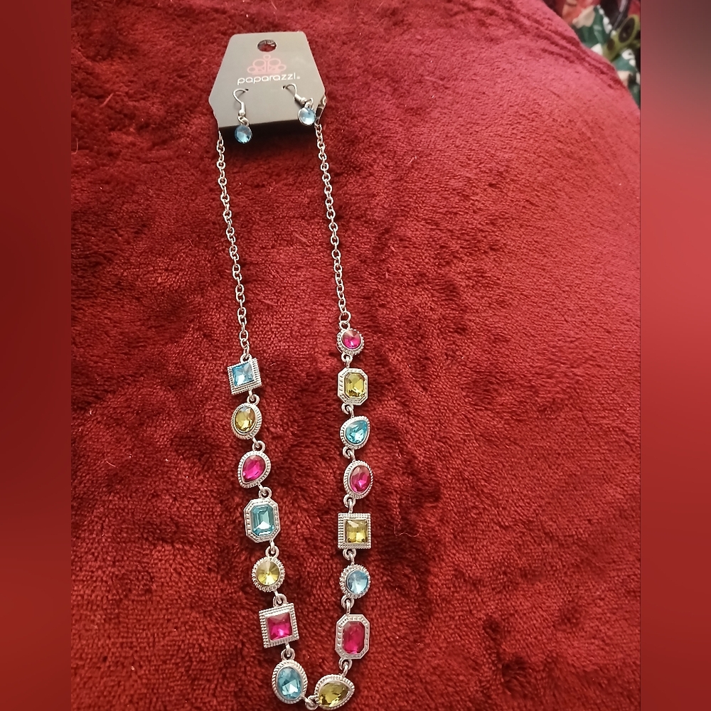 Paparazzi Multicolor Gem Necklace Set